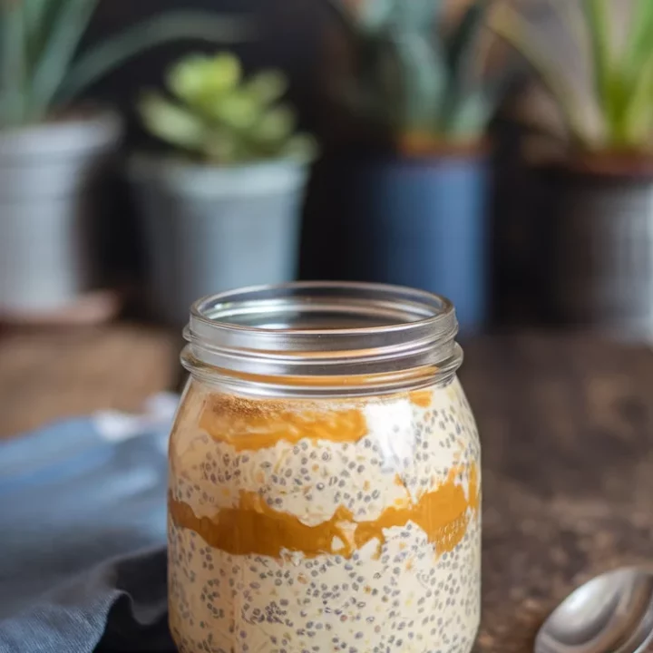 Basic Overnight Oats Recipe with Chia Seeds