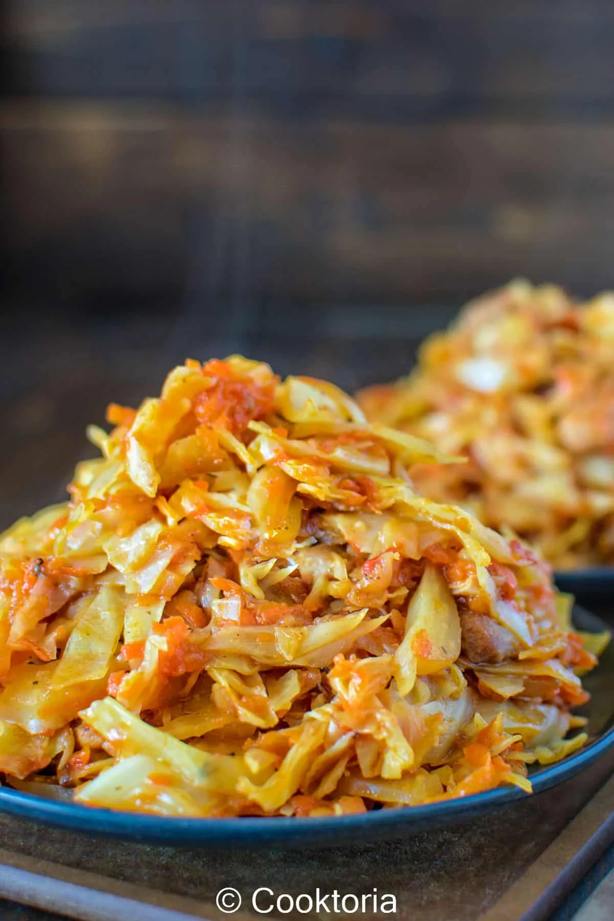 This is one of those wonderfully simple dinners that somehow tastes like you put in way more effort. Just a handful of ingredients, about 15 minutes of hands-on cooking, and you’ve got a cosy, flavourful chicken-and-cabbage dish that totally delivers on a busy weeknight. Easy, hearty, and gets bonus points for not creating a mountain of dishes.