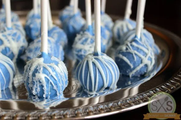 DIY Baby Shower Cake Pops 