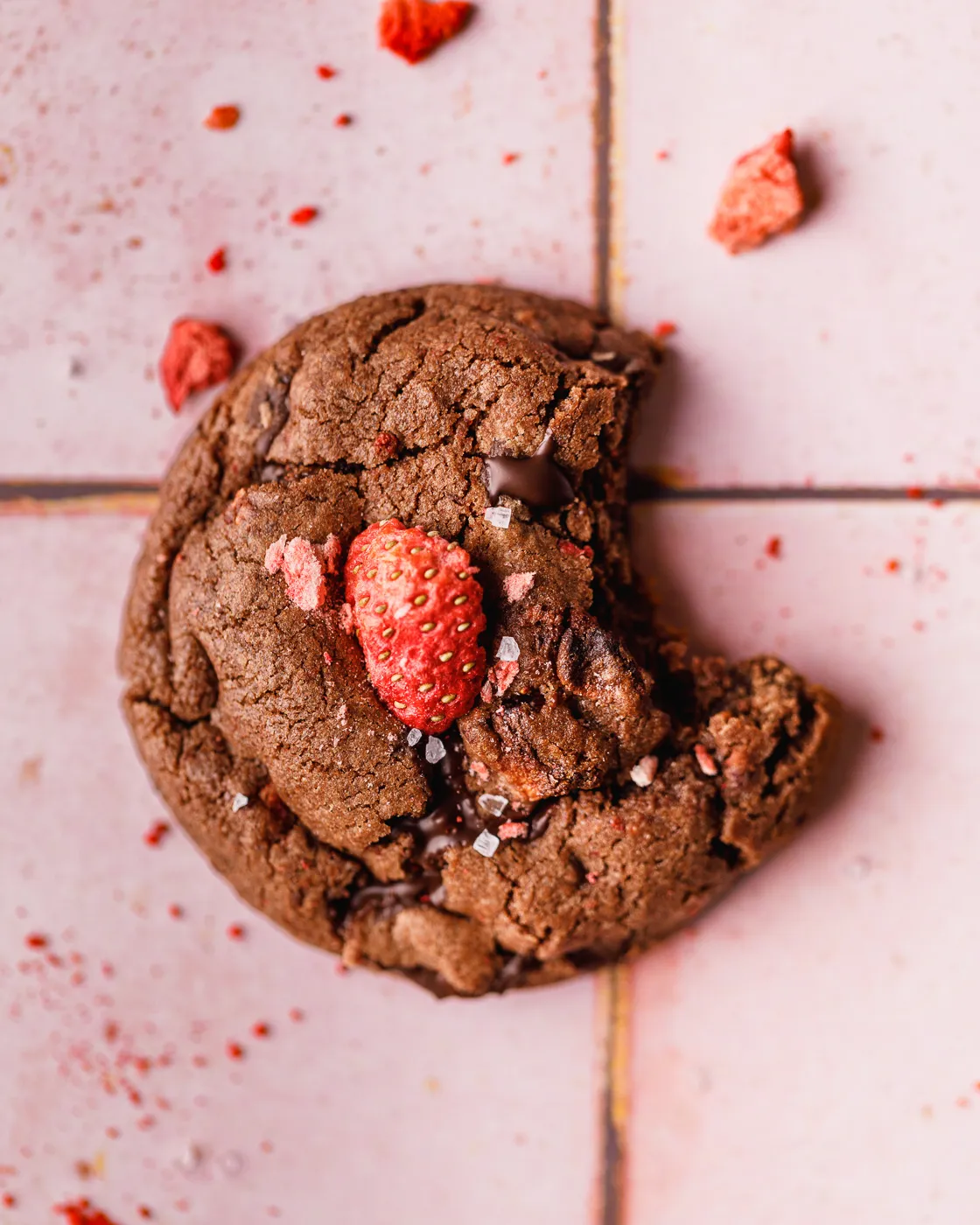 Easy & Delicious Strawberry Chocolate Cookies