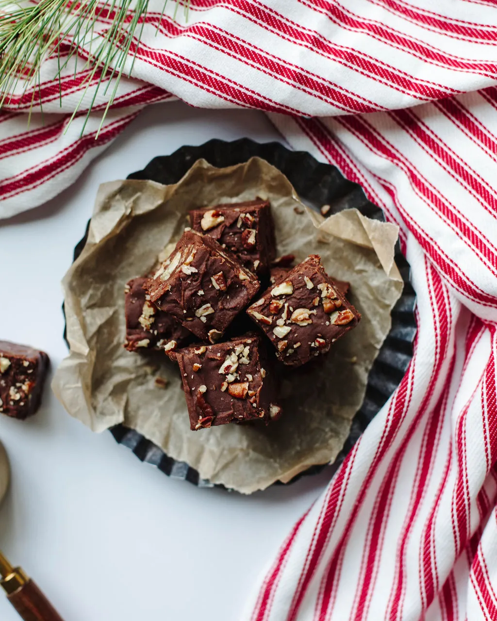 Fantasy Fudge Recipe - The Cookin Chicks