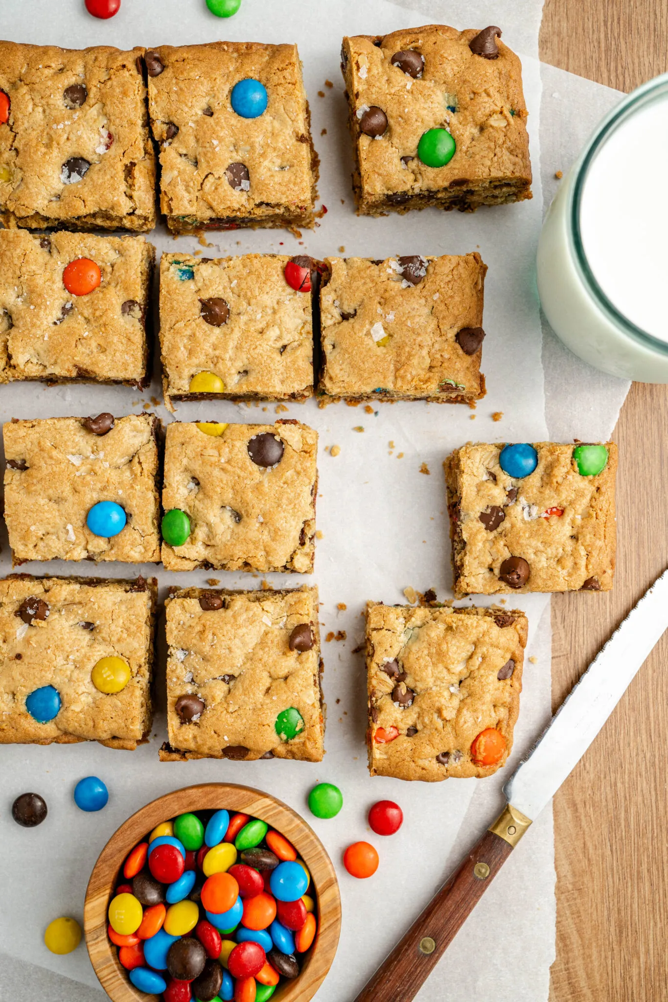 Monster Cookie Bars 