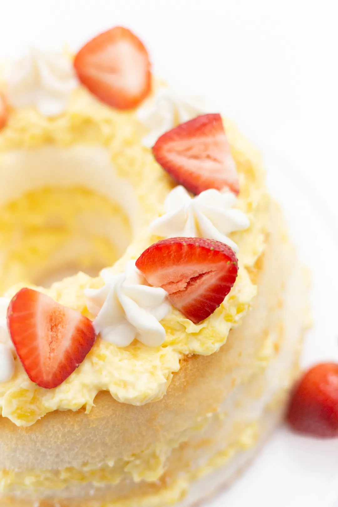 Pineapple Lush Cake