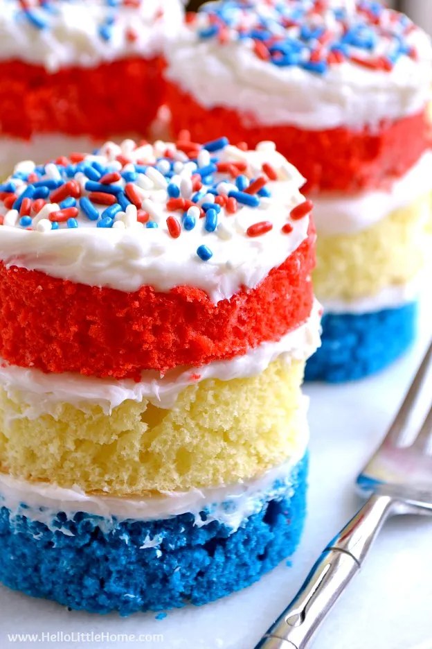 Red, White, and Blue Mini Cakes