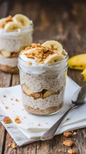 Wake up to creamy, dreamy oats with a graham cracker base—dessert vibes, breakfast style! This Banana Pie Overnight Oats recipe is the perfect make ahead treat to start your day! 🥣✨