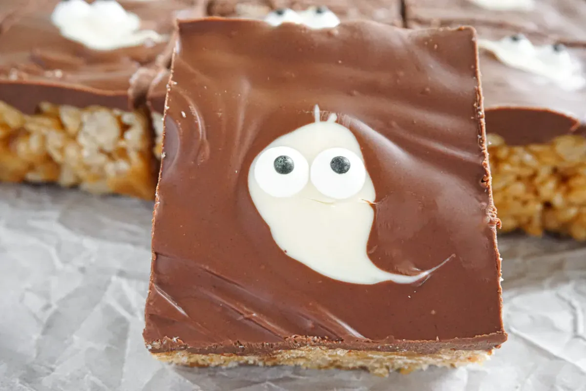 Classic crispy treats get a ghostly upgrade with a chocolate coating and cute little candy eyes. These no-bake bites are perfect for Halloween dessert tables and super easy to make with kids.