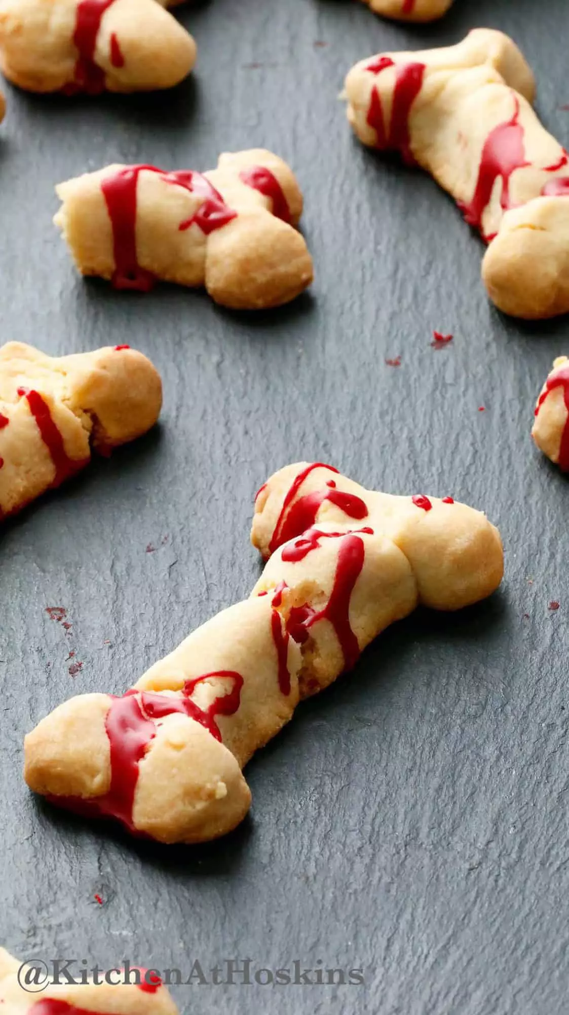 These shortbread-style cookies are shaped like bones and drizzled with blood-red icing for a gruesome effect. They’re ideal for monster-themed parties or anyone looking for a cookie that’s spooky but still totally delicious.