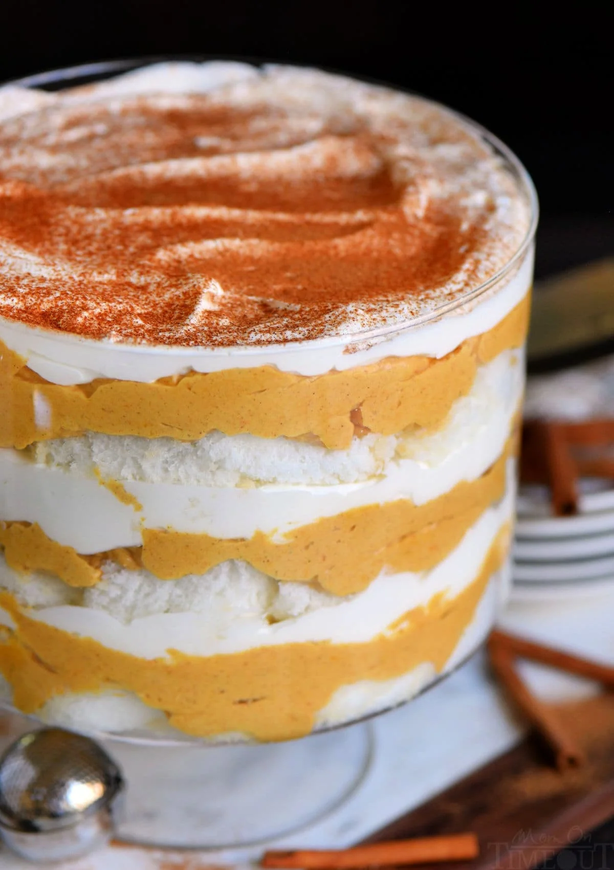 This classic fall treat is taken to the next level with layers of spiced pumpkin cheesecake, fluffy whipped cream, and buttery graham cracker crumbs. With the cozy flavors of autumn wrapped up in a festive dessert, this trifle is perfect for Halloween or any fall gathering!
